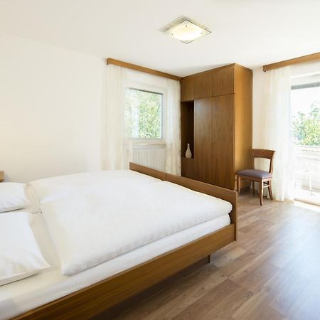 Pension Etschland Tirolo Rum bild