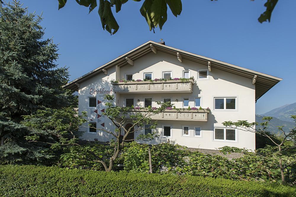 Pension Etschland Tirolo Exteriör bild